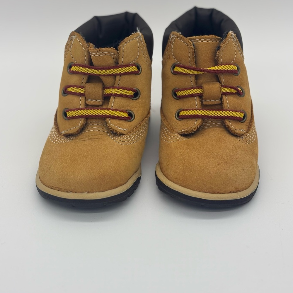 Timberland Tan Baby Work Boots with Bottom Tread Size 2W